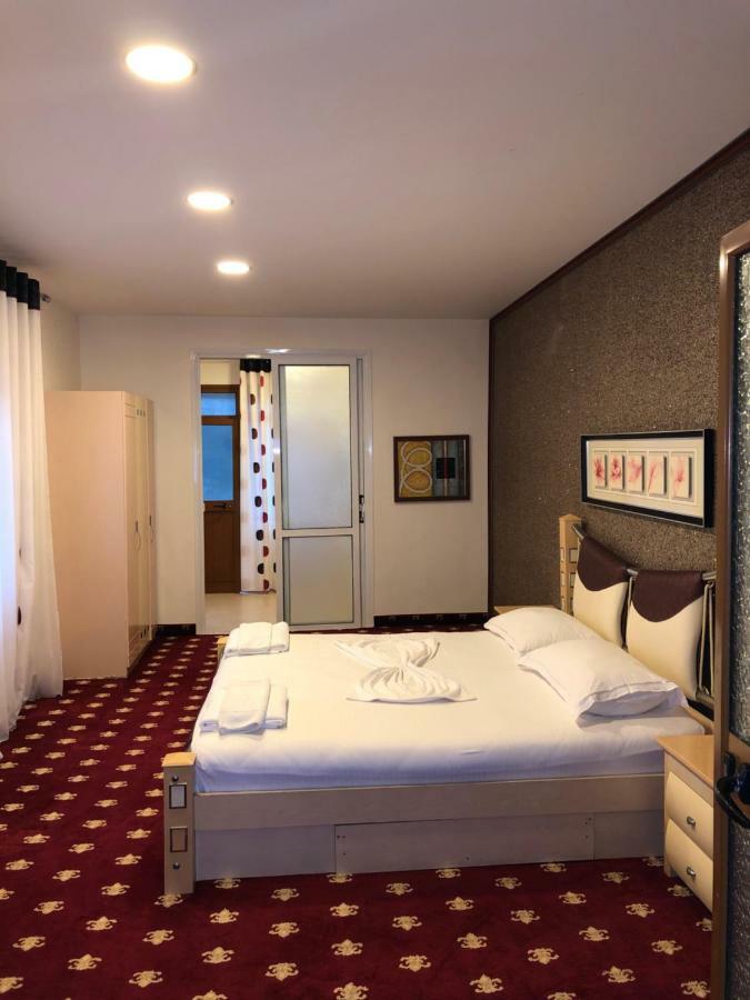 Queen Vasilika Hotel Dhermi Bagian luar foto