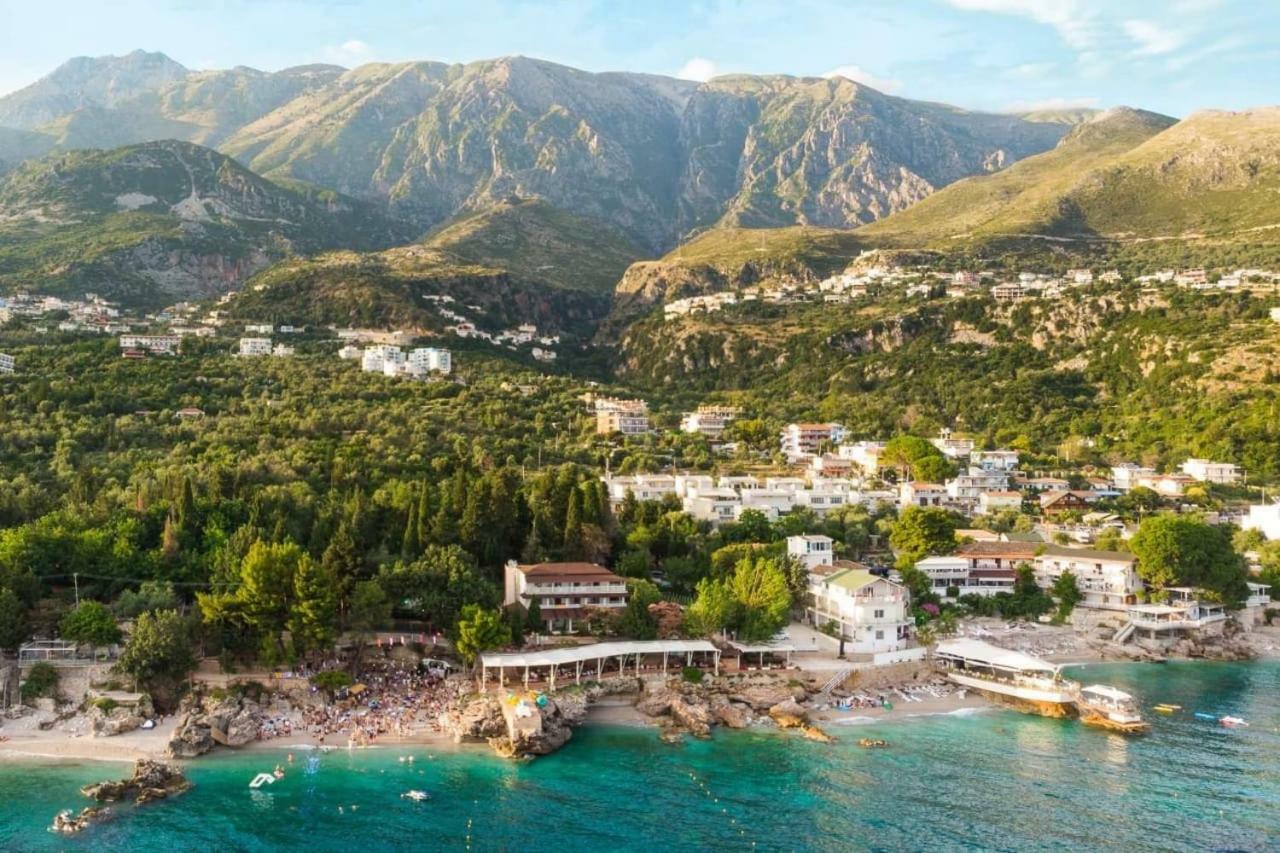 Queen Vasilika Hotel Dhermi Bagian luar foto