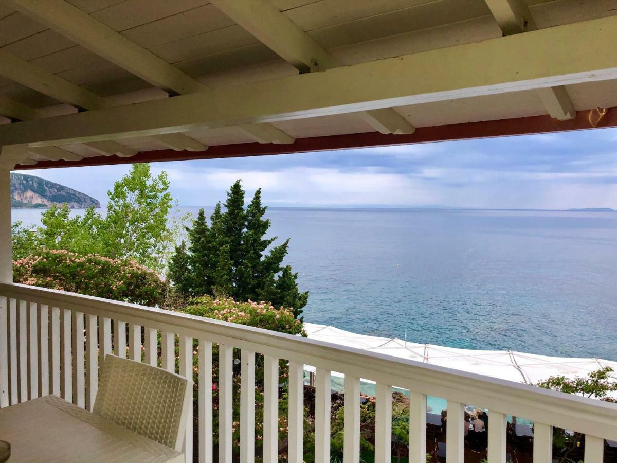 Queen Vasilika Hotel Dhermi Bagian luar foto
